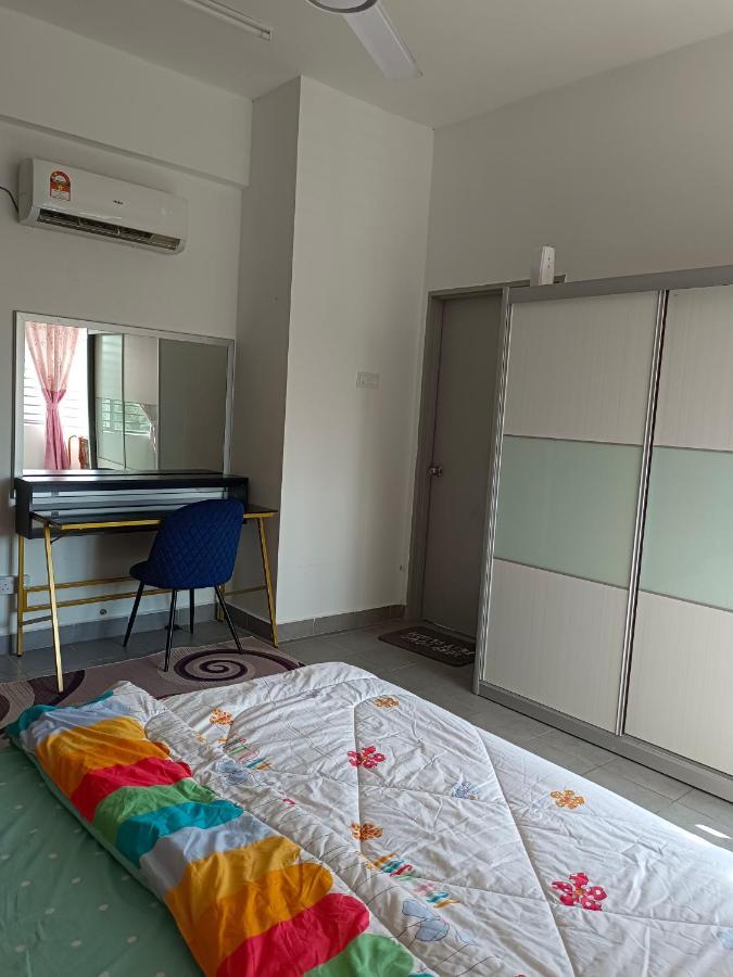 Dg Homestaymuslim Putrajaya - Near Alamanda Экстерьер фото